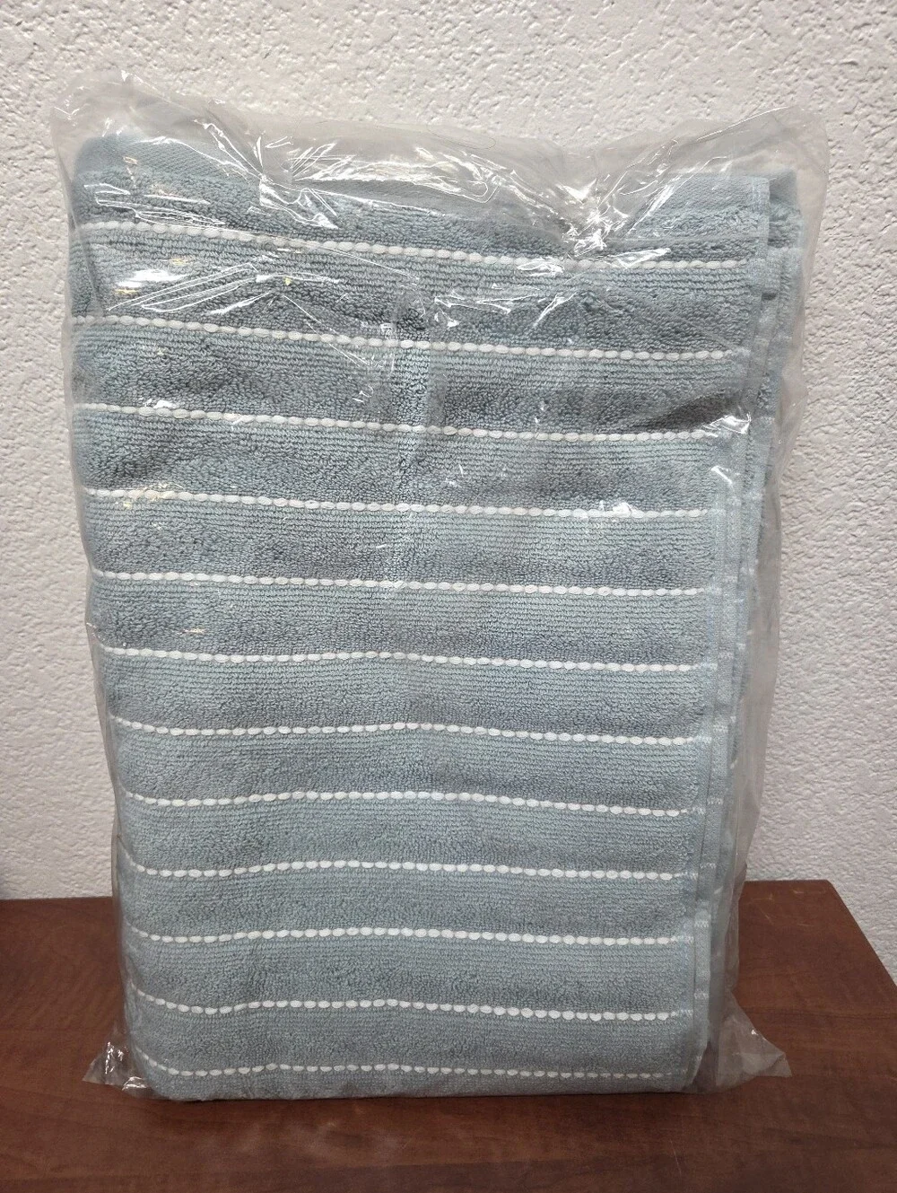 Threshold Striped Oversized Performance Plus Bath Towel Set Of 2 Nwt